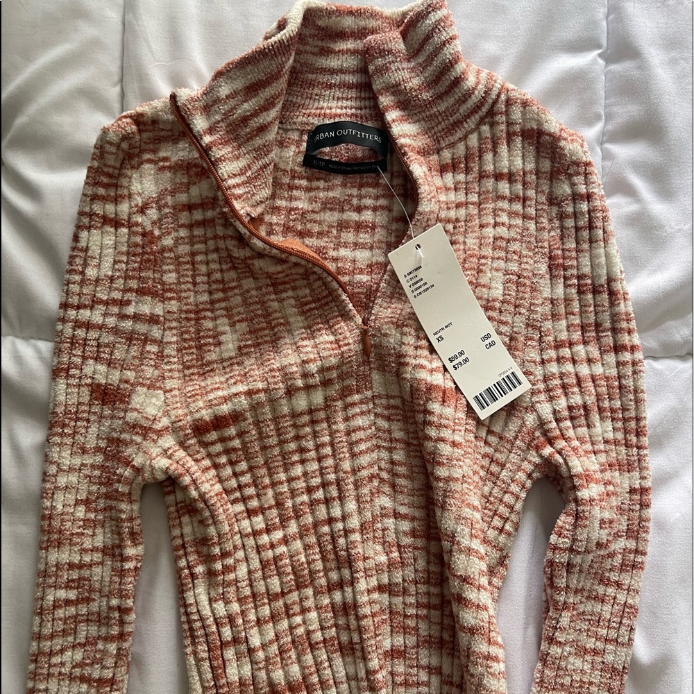 urban outfitters half zip